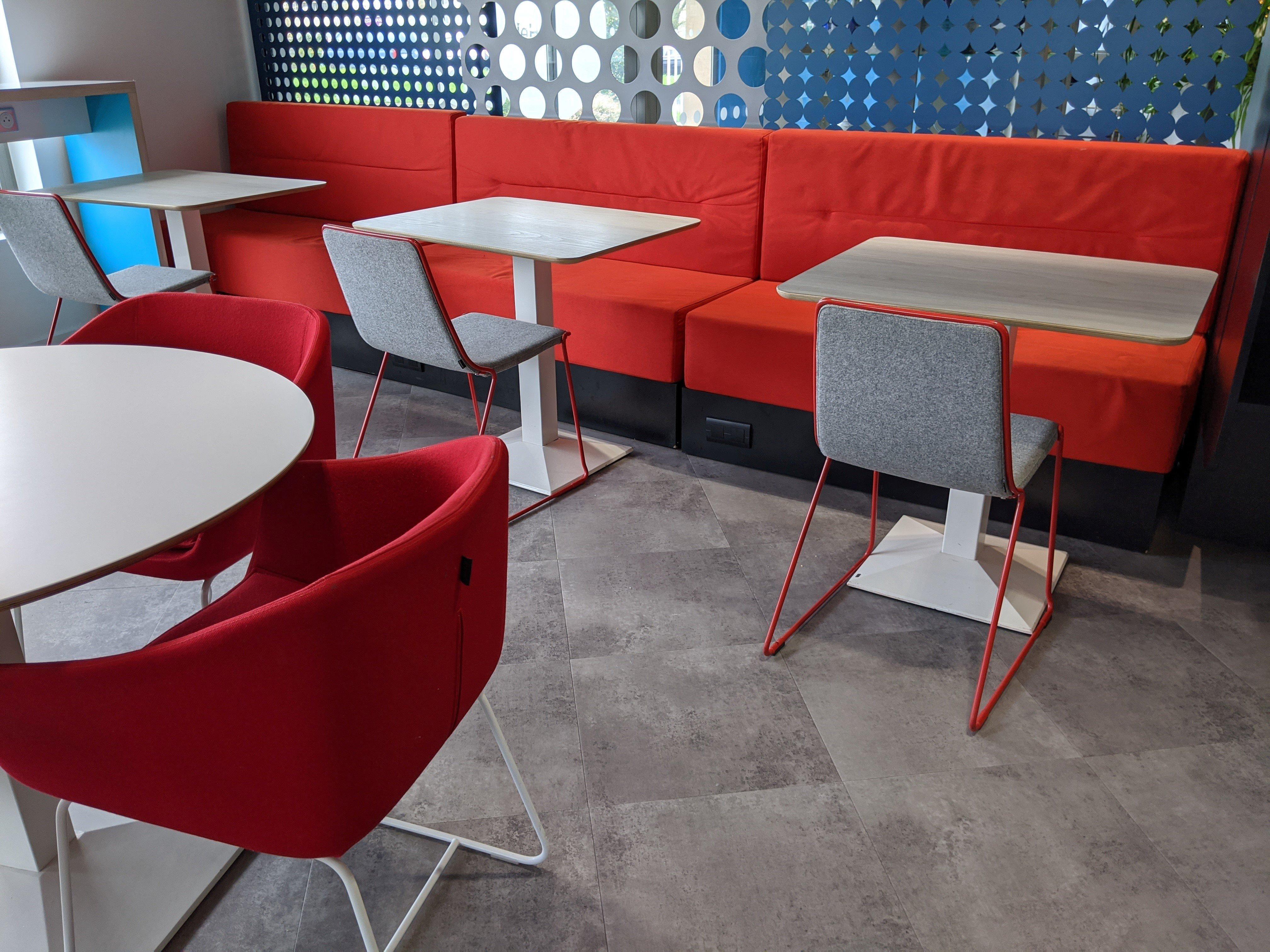 Holiday Inn Express Paris - Velizy By Ihg Exterior photo